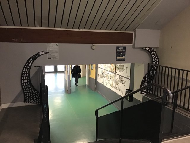 Le couloir du bâtiment B
